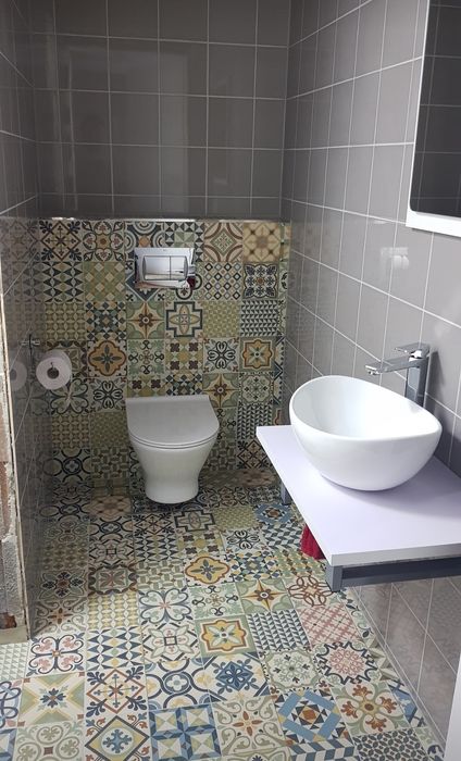 Montaż kabin prysznicowych oraz wyposażenia łazienkowego