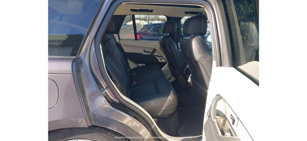 Land Rover Range Rover Piękny Land Rover V8