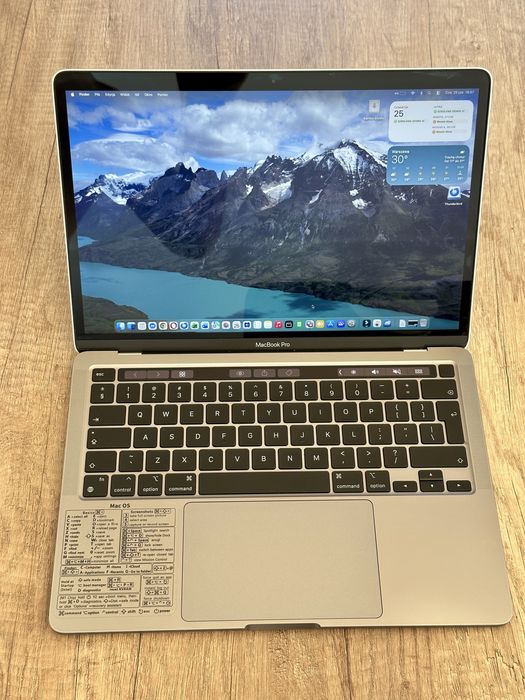 Apple Macbook Pro M1, 16 GB RAM, 1TB dysk twardy, 13”
