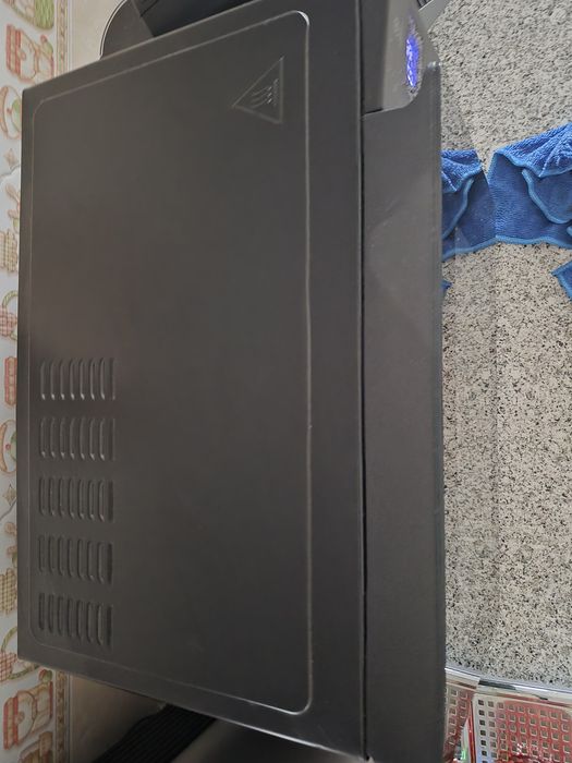 Microondas LG preto em excelente estado