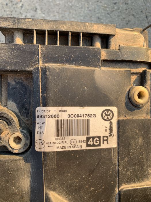 Faróis Xenon Originais VW Passat b6
