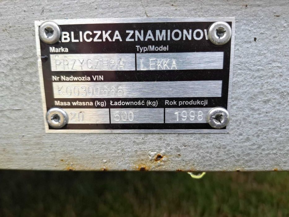 Łòdź kabinowa z przyczepkà