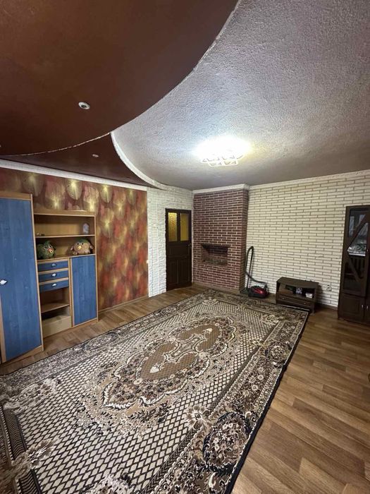 Володарка.Продаж будинку.Роглядамо сертифікати