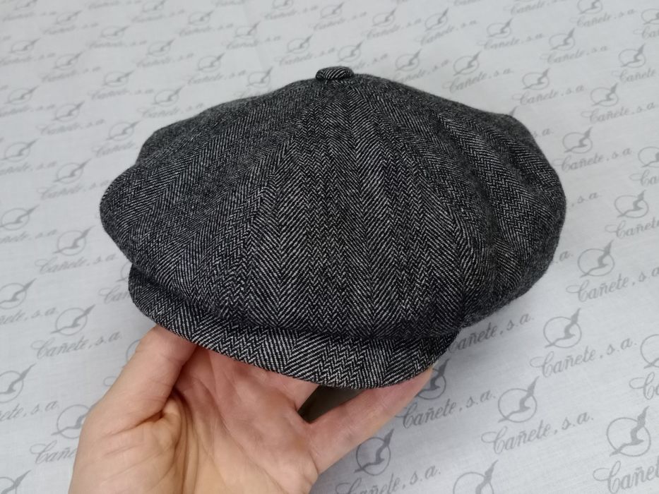 Классическая мужская кепка хулиганка восьмиклинка Topman