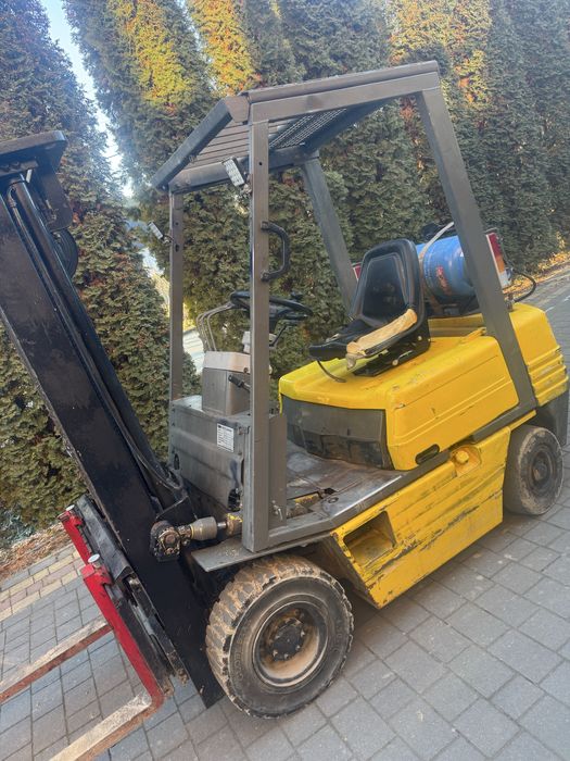 Wózek widłowy komatsu 1.8 triplex