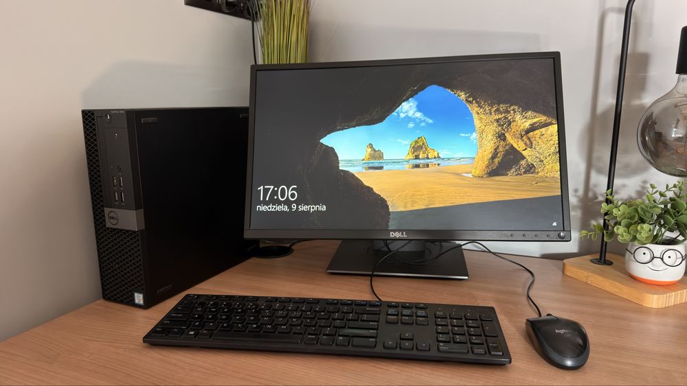 Zestaw Komputer stacjonarny Dell + monitor Dell + myszka i klawiatura