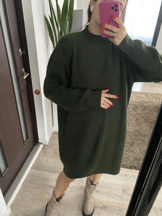 Тепле плаття  зимове зелене