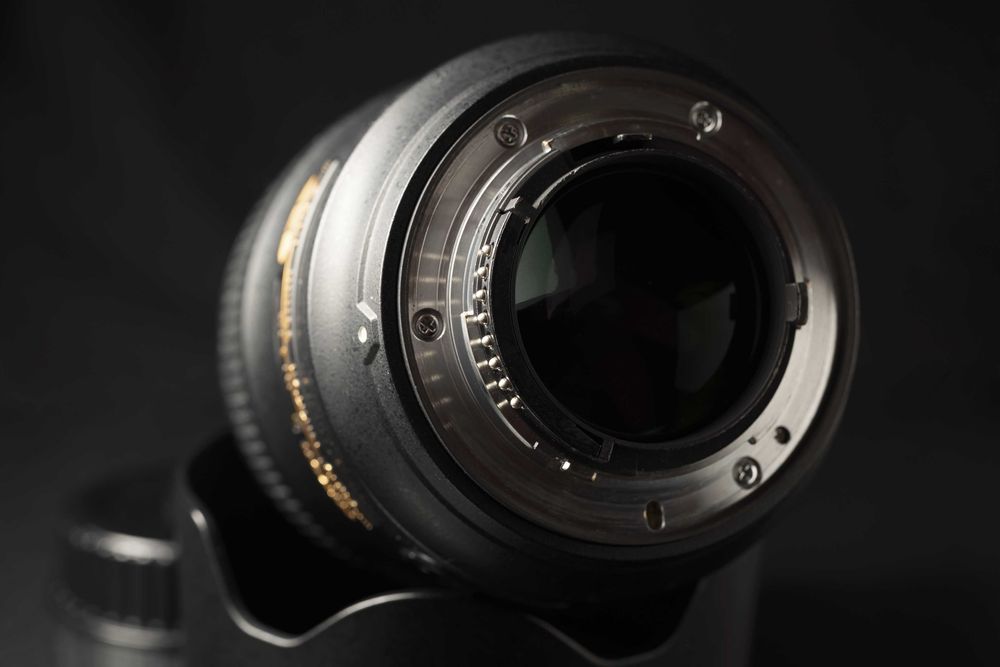 Nikon AF-S Nikkor 35mm f/1.4G повний кадр