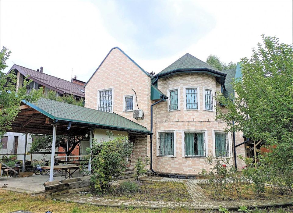 Актуально! Будинок в Києві! Русанівські Сади. Без Комісії!