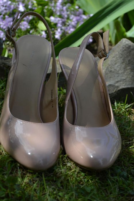 Туфлі,каблуки в пудровому кольрі