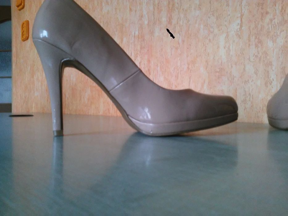buty szpilki-M&S, czółenka (6,5/39-40) system-INSOLIA; komunia,wesele