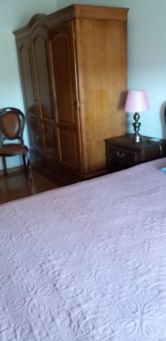 Alugo Quarto em Corroios Perto Estação