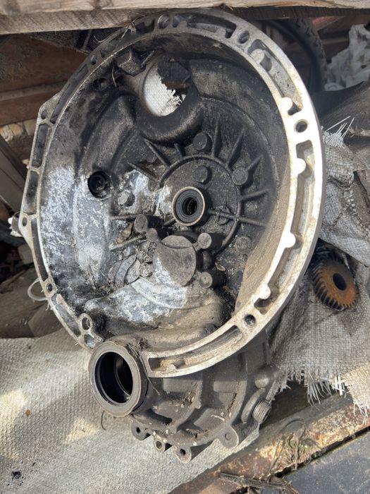 Дві коробки чері амулет в розібраному вигляді