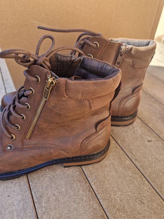 Botas da Primark tamanho 44