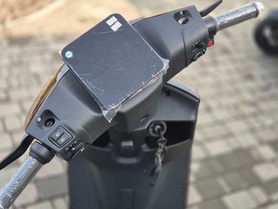 НОВИЙ‼️Електроскутер FORTE STRIKER (Графенові акум.) 2.5 кВт