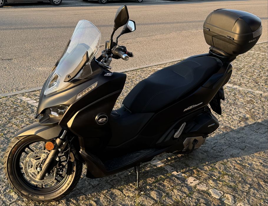 Scooter QJ Motor MTX 125  ** 250 Kms