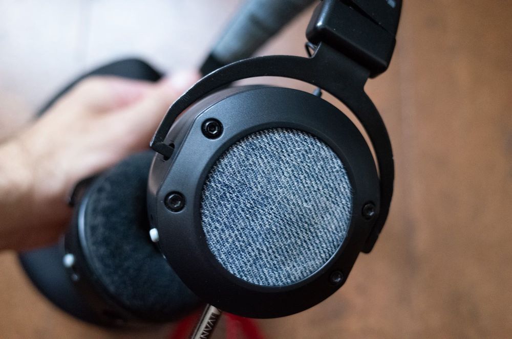Auscultadores Beyerdynamic Custom Street, em excelente estado