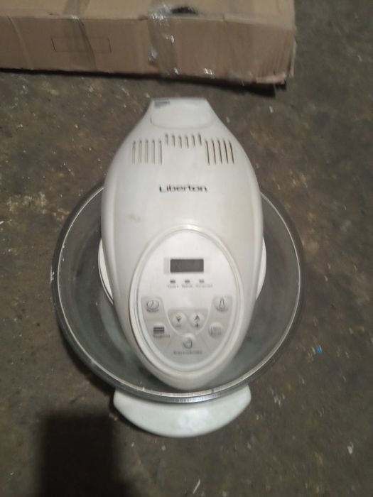 Продам аерогриль Liberton