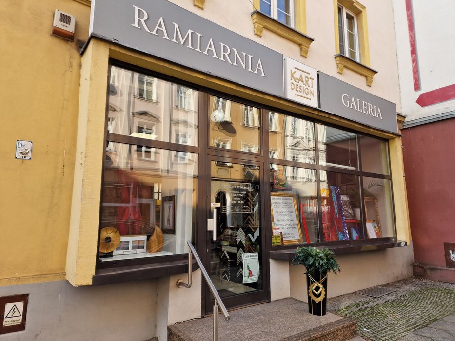 Lokal 138m2 CENTRUM Opole | Witryny, Parter | Książąt Opolskich