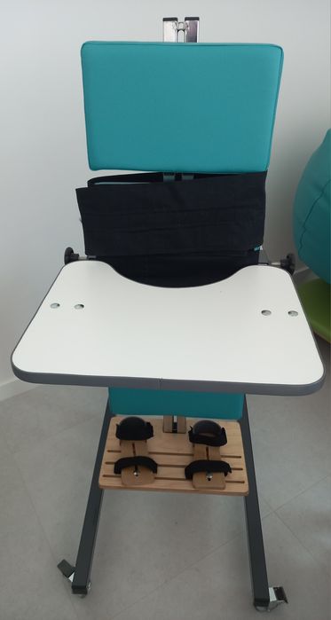 Standing frame criança