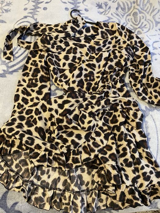 Платье  леопардовое