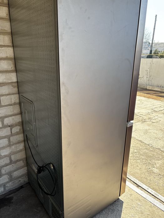 Холодильник робочій