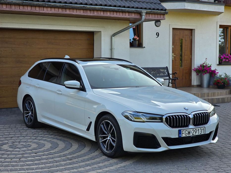 BMW Seria 5 3xM HUD 4x4 panorama NAPPA 360 keyless LASER hak GWAR Display Key MAX