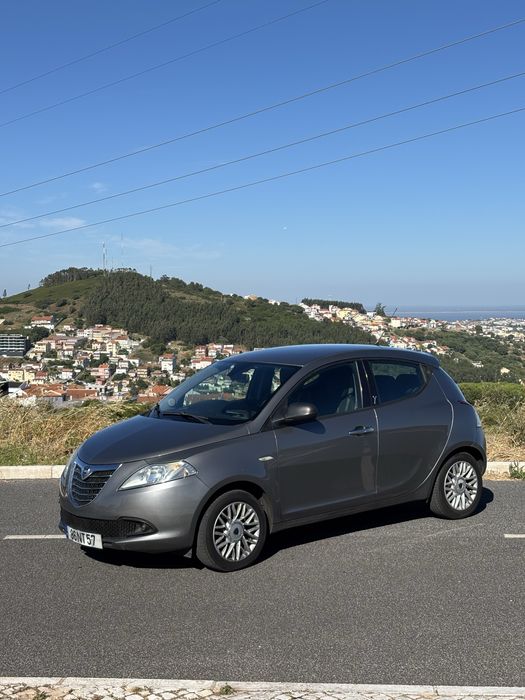 Lancia Ypsilon 1.3 Multijet Nacional