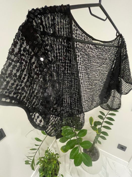 Болеро в пайетках розмір 14-16 L