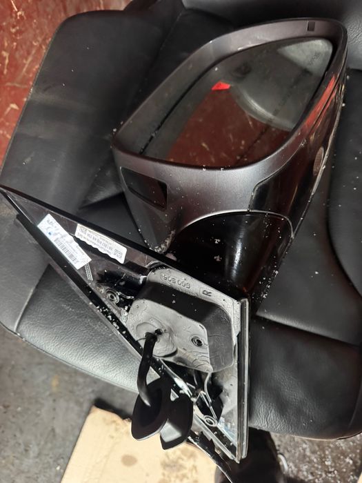 Дзеркало на Ауді Q5-8R (зі сліпими зонами)