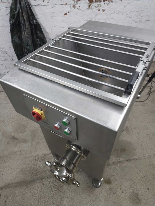 Wilk do mięsa MEISSNER 114mm, 9KW ZASYPOWY! Po remoncie!