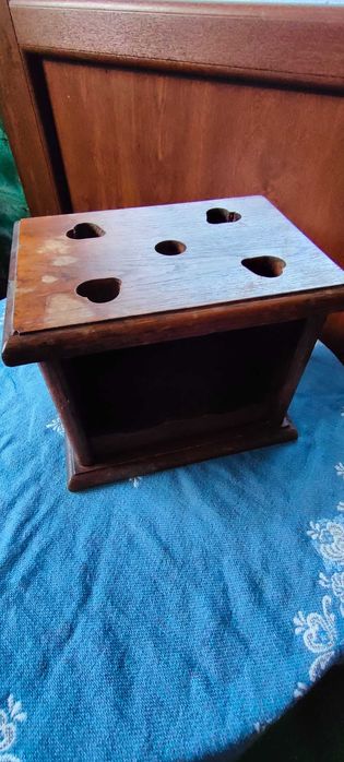 Rustykalny, dębowy piecyk z końca XVIII/początku XIX w