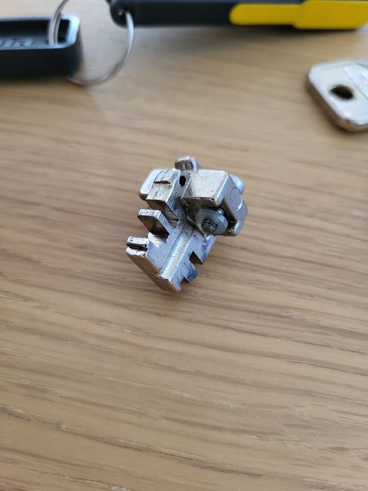 Conjunto segredo e 4x chaves Dierre