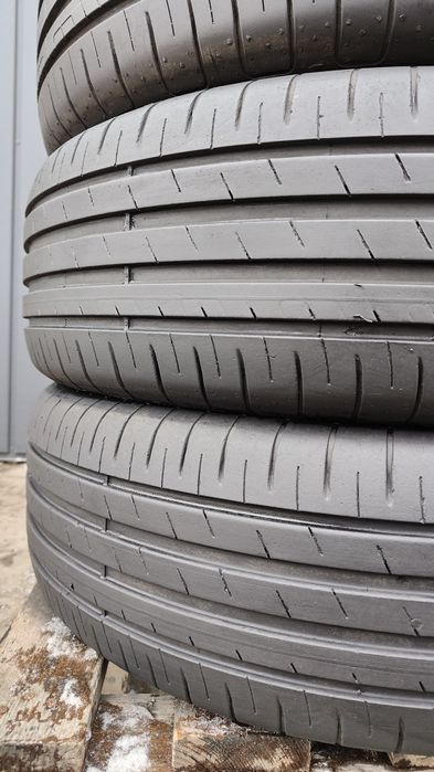 205/60/16 GoodYear Efficient Grip Performance komplet