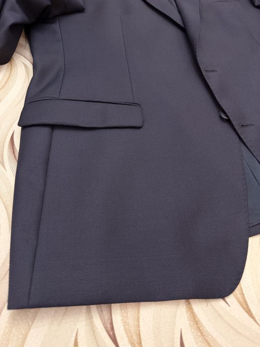 Garnitur męski marki DIGEL rozmiar 52 L lub XL