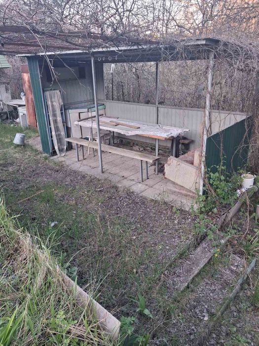 Продам дачу з ділянкою