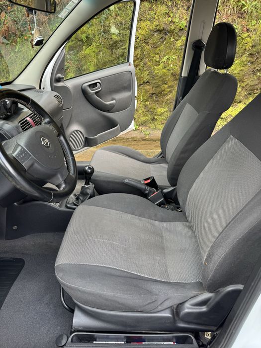 Opel combo 1.3cdti 5 lugares