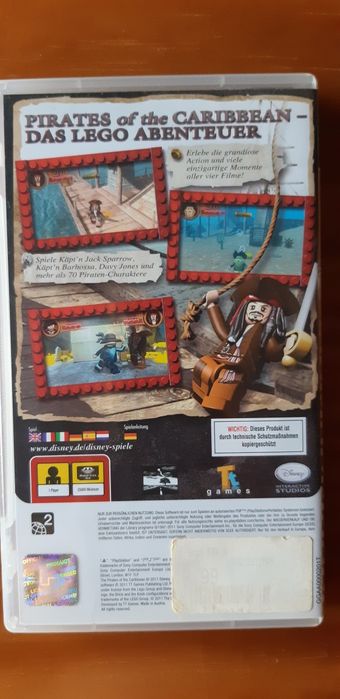 Jogo PSP Essentials LEGO Pirata das Caraíbas