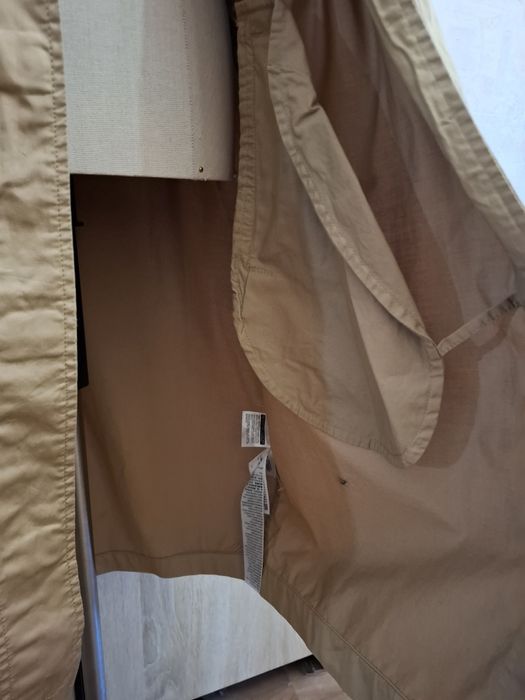 Плащ парка  женский Levi's