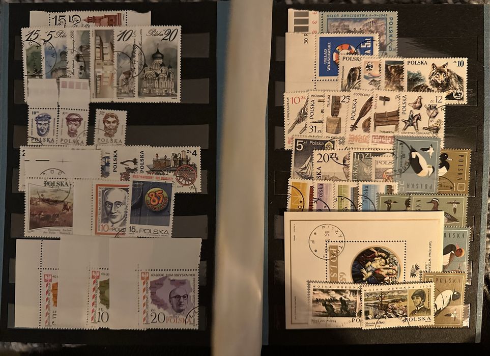 Klaser ze znaczkami abonamentowymi z lat 1980-1986