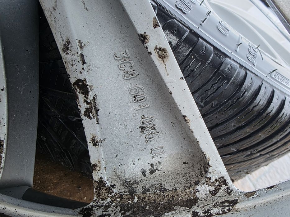 Koła Felgi Aluminiowe 18" Zimowe VW Passat CC Scirocco Interlagos 8J