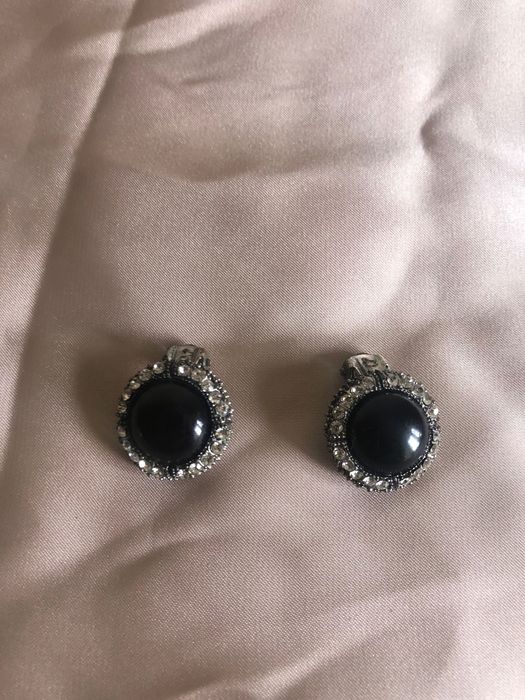 Brincos vintage, seletos, pretos com pedras
