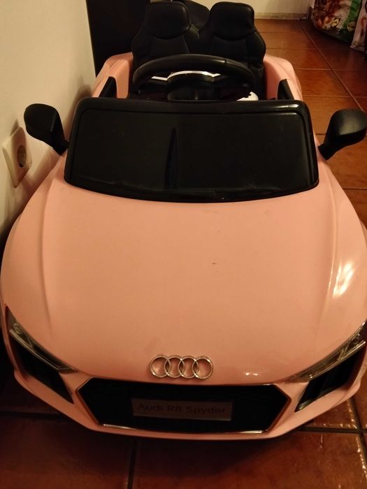 Vendo carro de criança