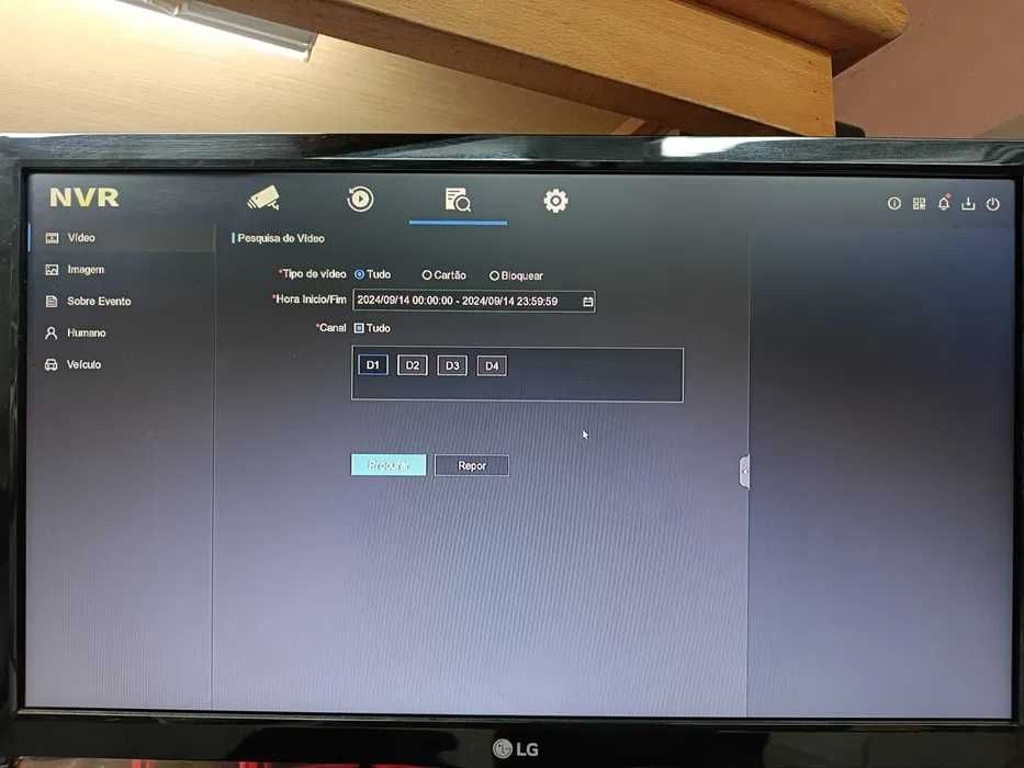 NVR HiWatch Hikvision HWN-4104P | 4 Canais PoE | 4K | Como Novo!!