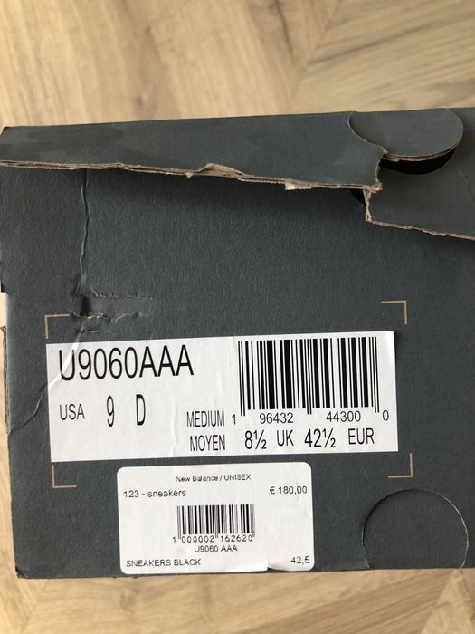 Кросівки NB 9060