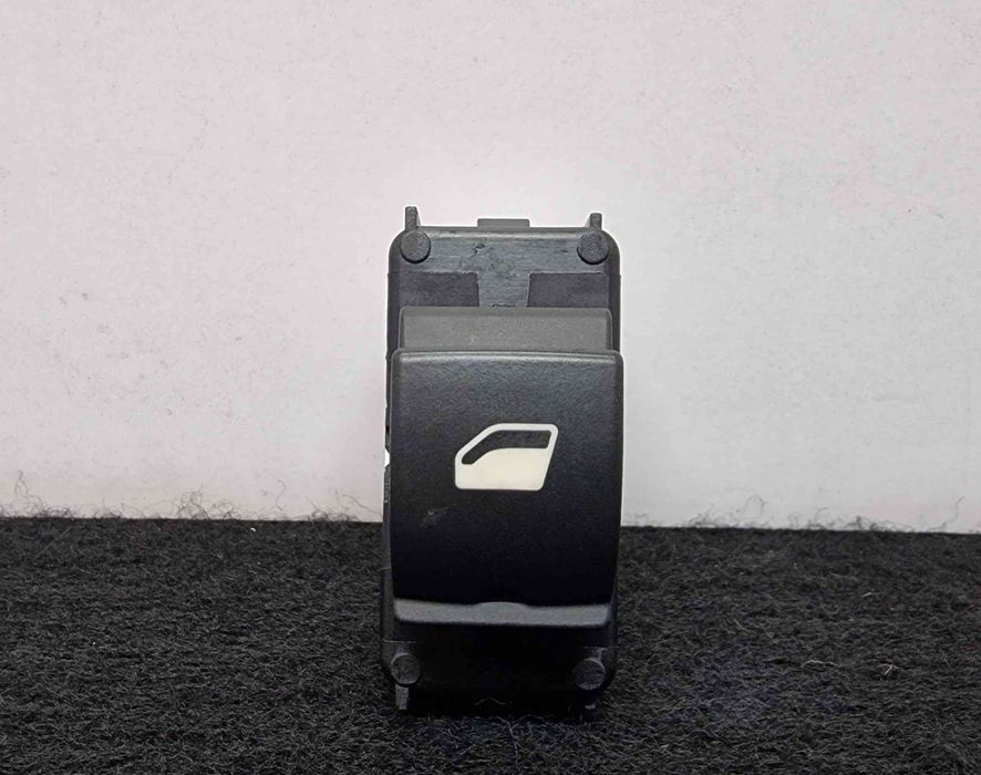 Comando / Botão / Interruptor Vidros Frente Direito 98044803ZD - DS DS 3 / DS 3 CROSSBACK