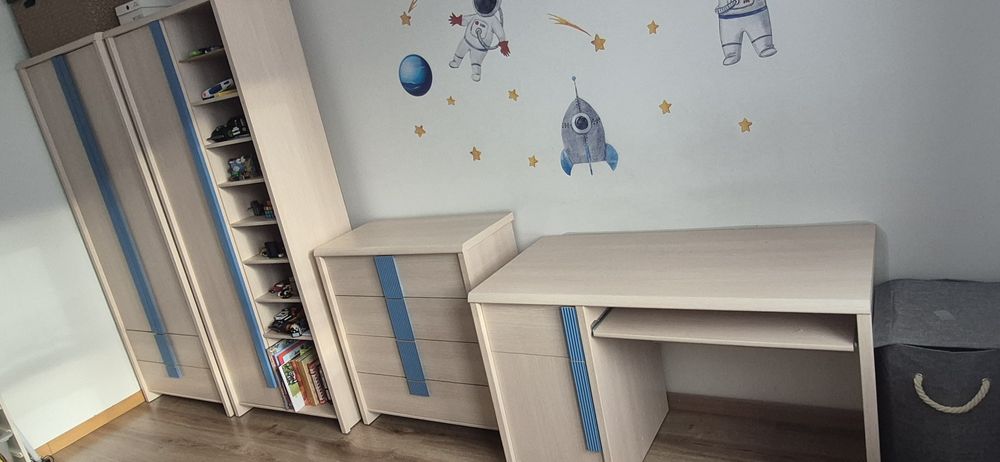 Zestaw mebli młodzieżowych BRW