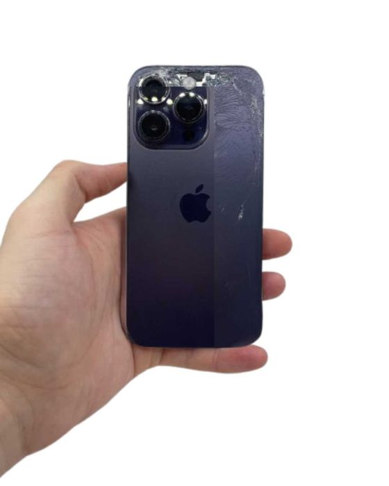 Швидкий та якісний ремонт iPhone/iPad/MacBook