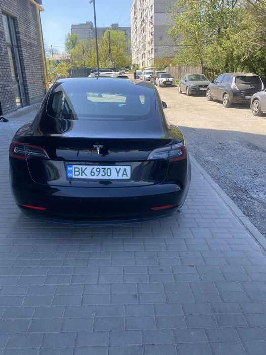 Авто в оренду подобово