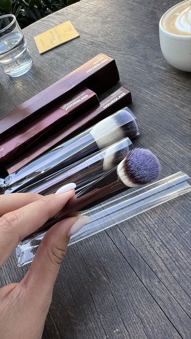 Кисти hourglass, пензли, для пудри, для тональної основи, консилер